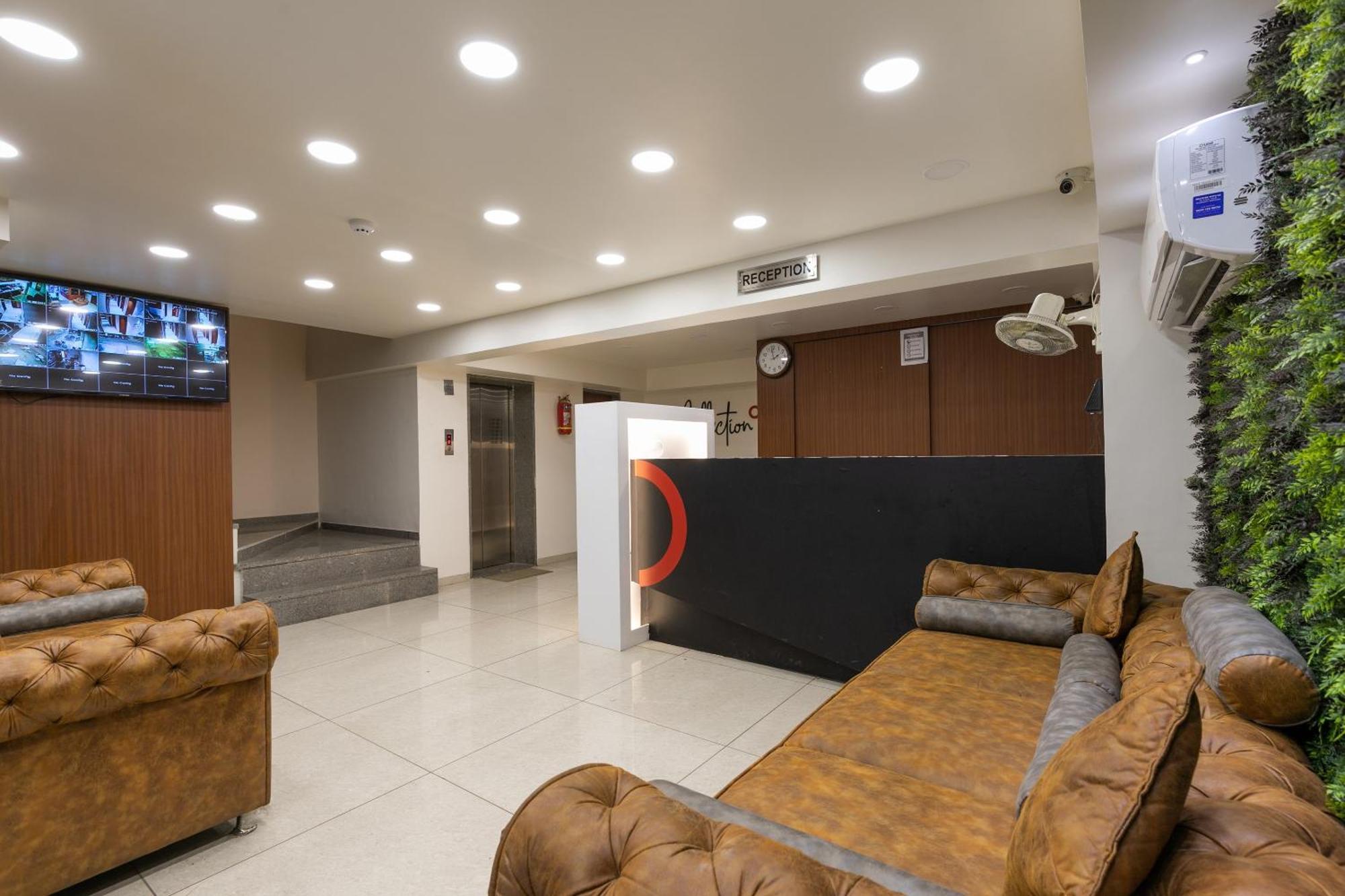 Collection O Simran Raghuveer Para Rajkot Exterior photo